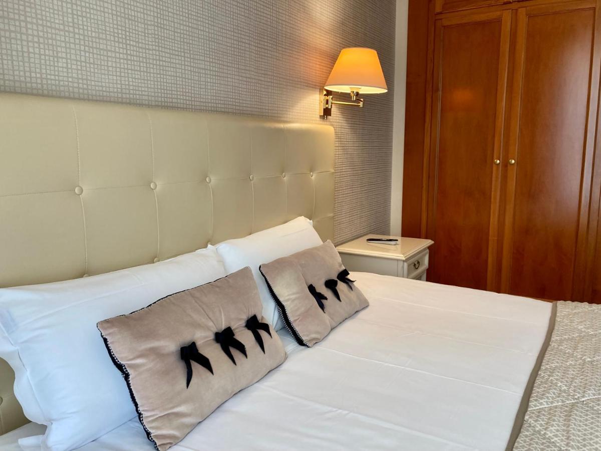 Hotel Diana Vence Buitenkant foto