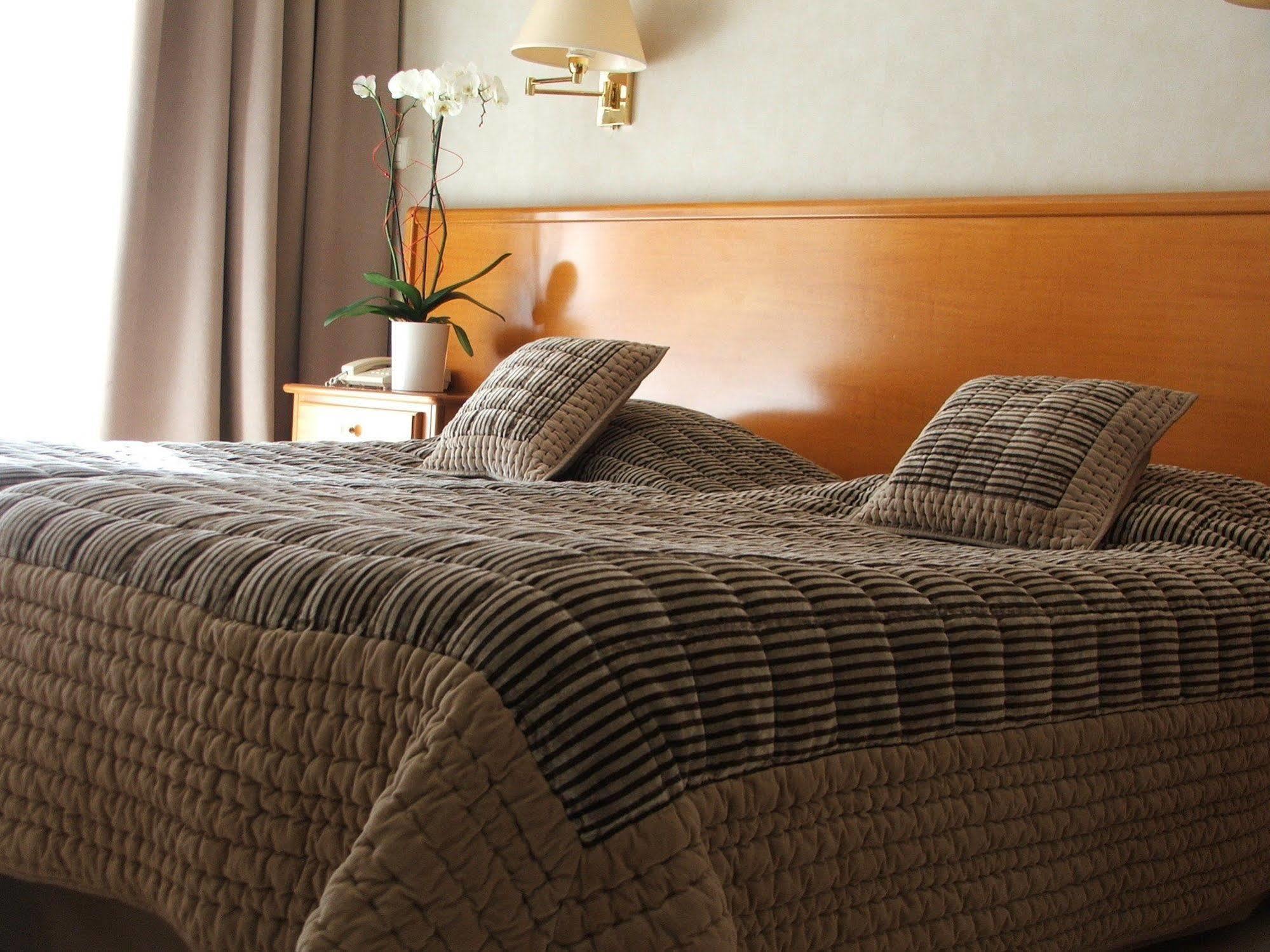Hotel Diana Vence Kamer foto